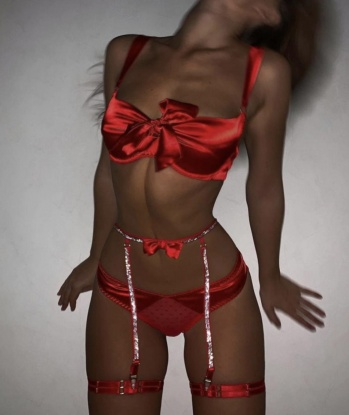 Анкета проститутки Аделина - Фото, г. Михайловское, 25 лет, №7006